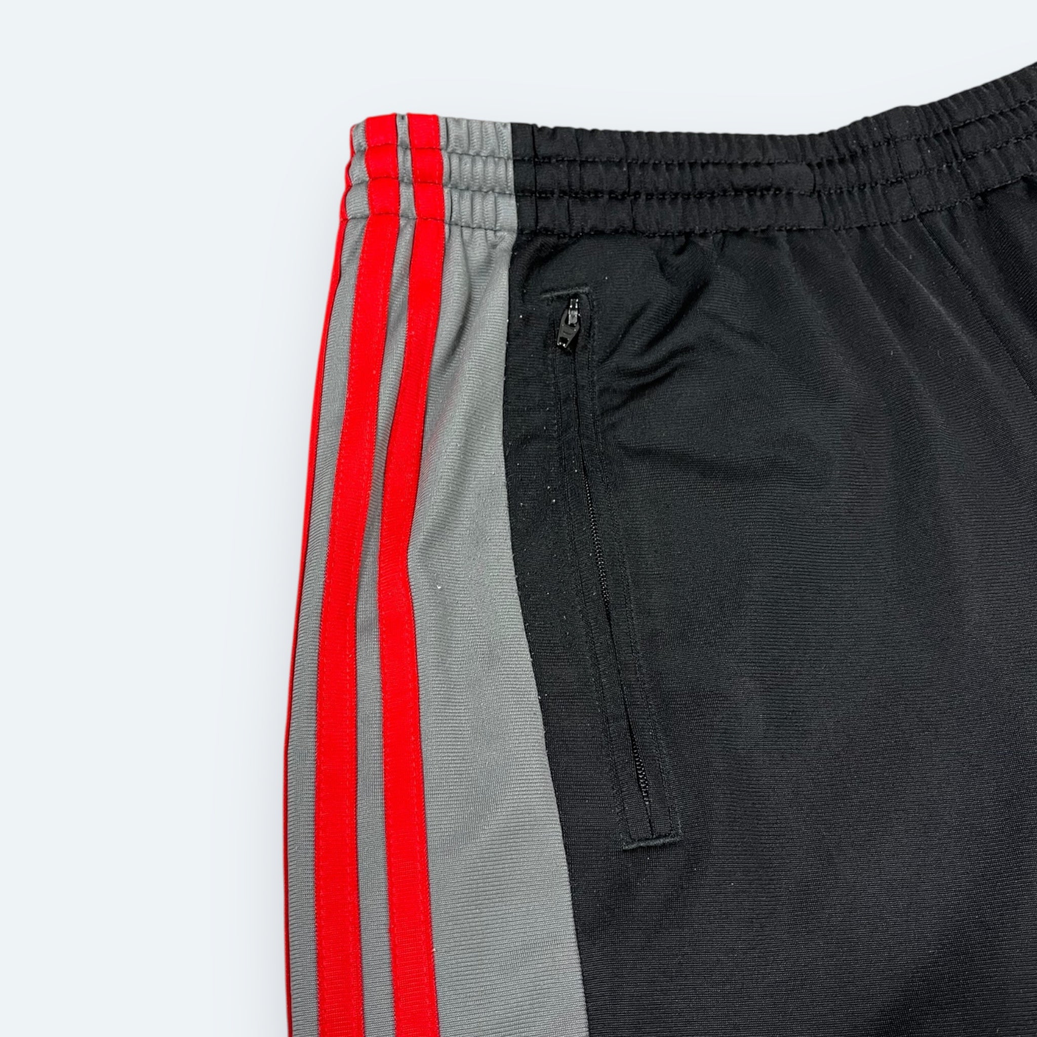 Adidas - Vinverse