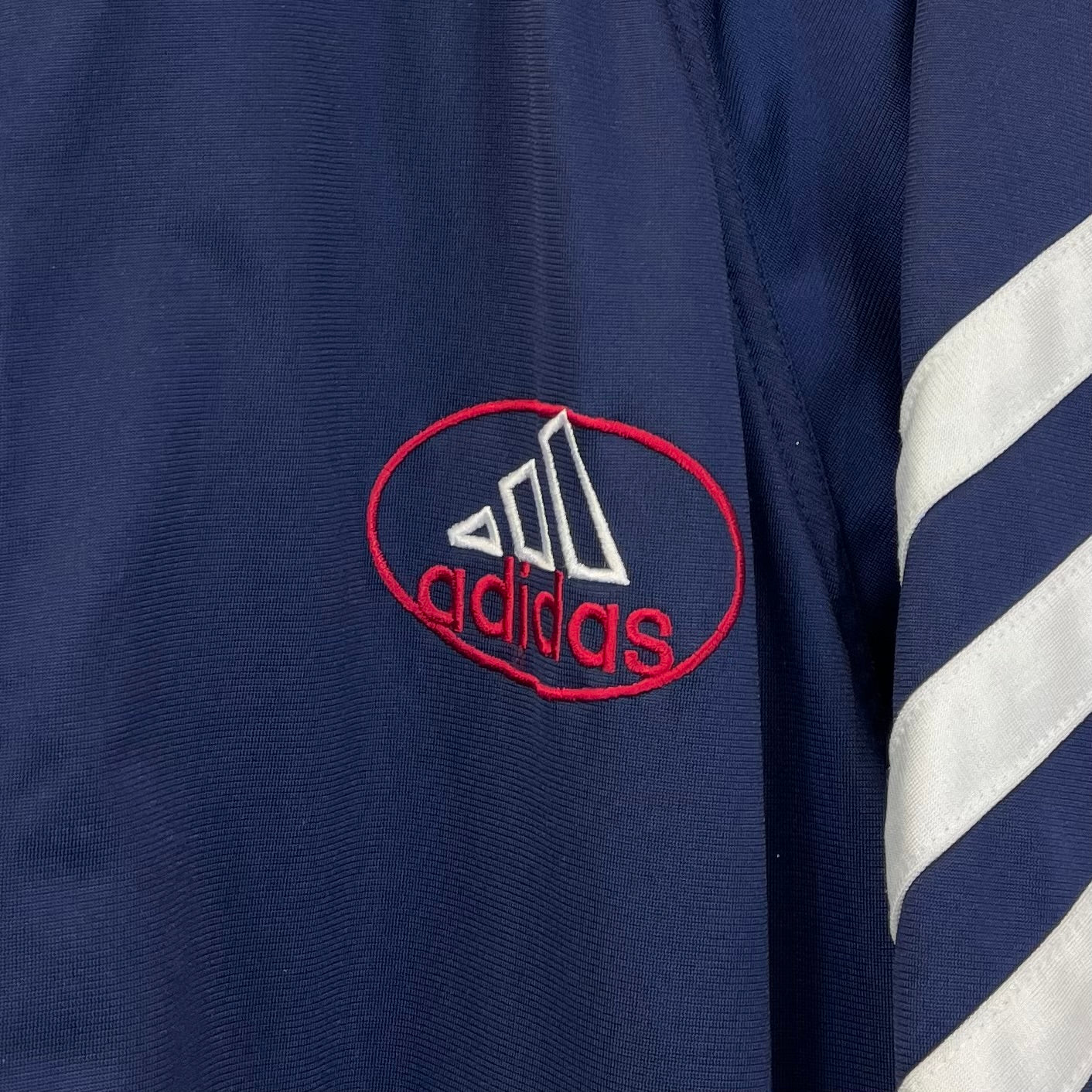 Adidas 90er Vintage Trainingsjacke bestickt Marineblau L - Vinverse
