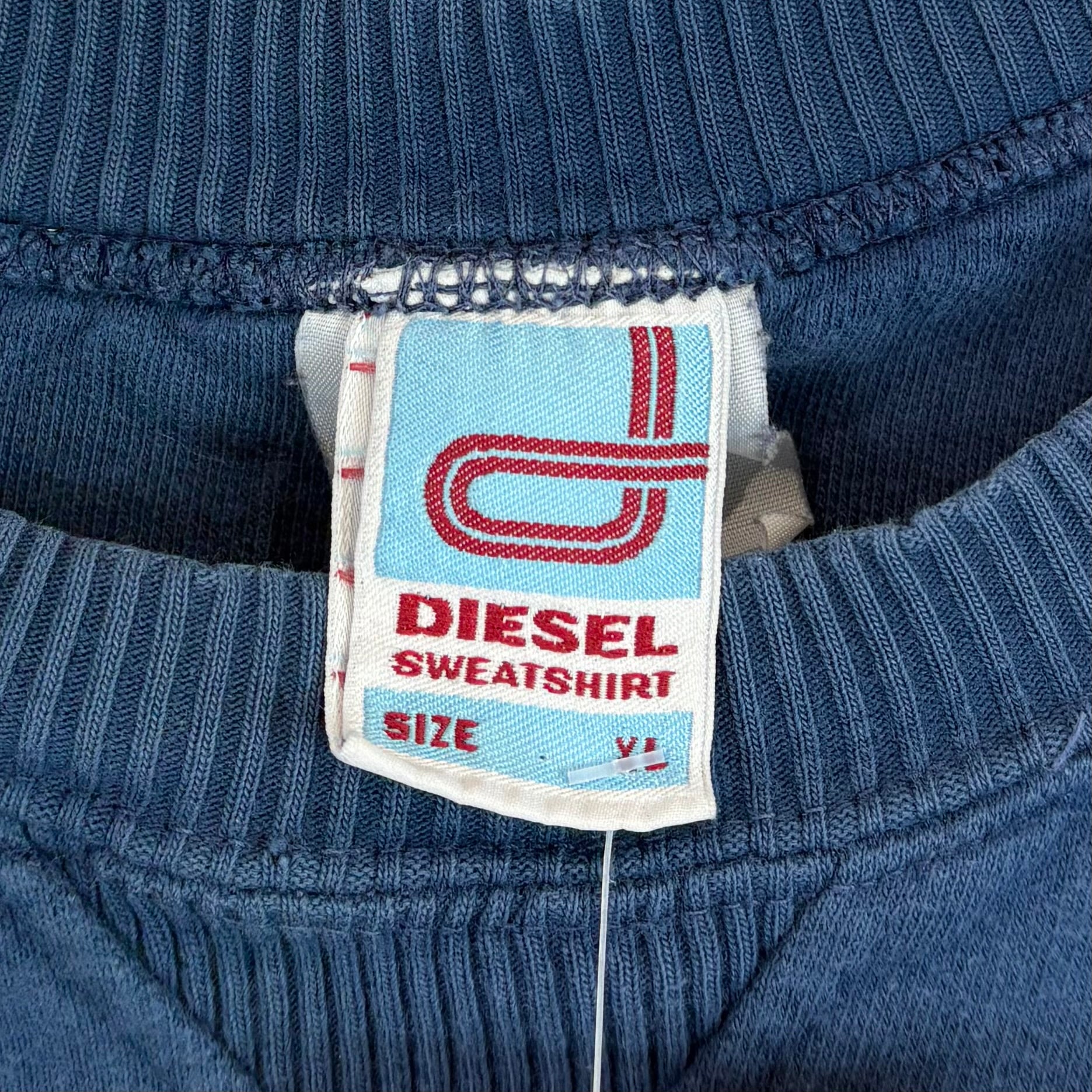 Sweater - Vinverse
