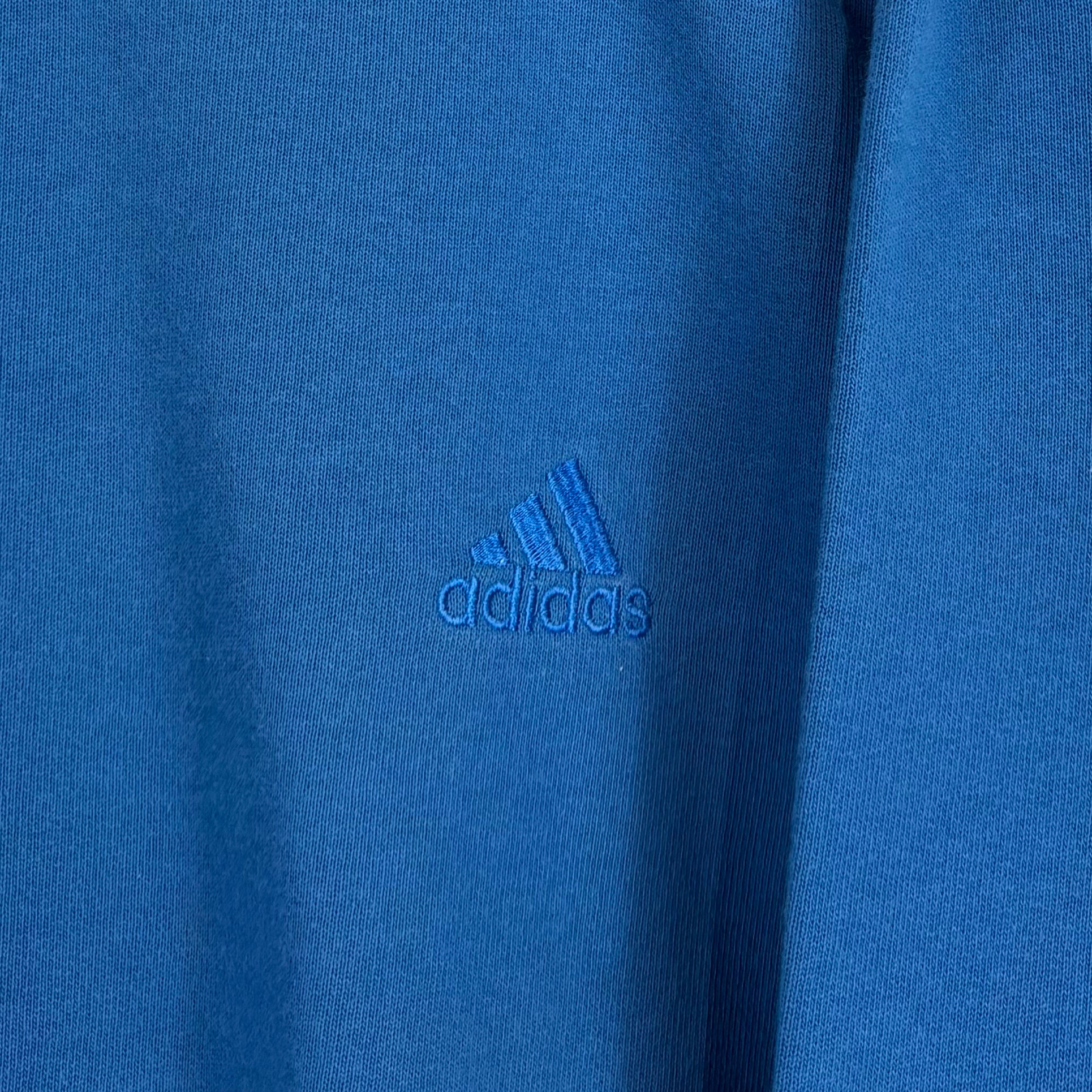 Adidas - Vinverse