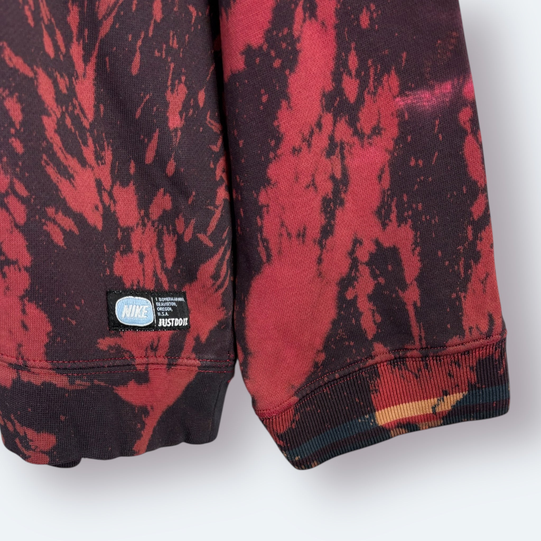 Nike Sweater 2000s Y2K Re:Bleach L - Vinverse