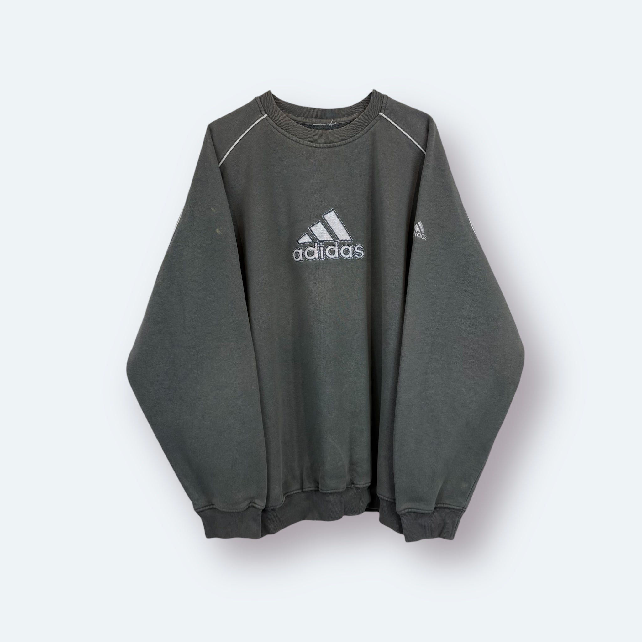 Adidas 2003 Big Logo Y2K Sweater L - Vinverse