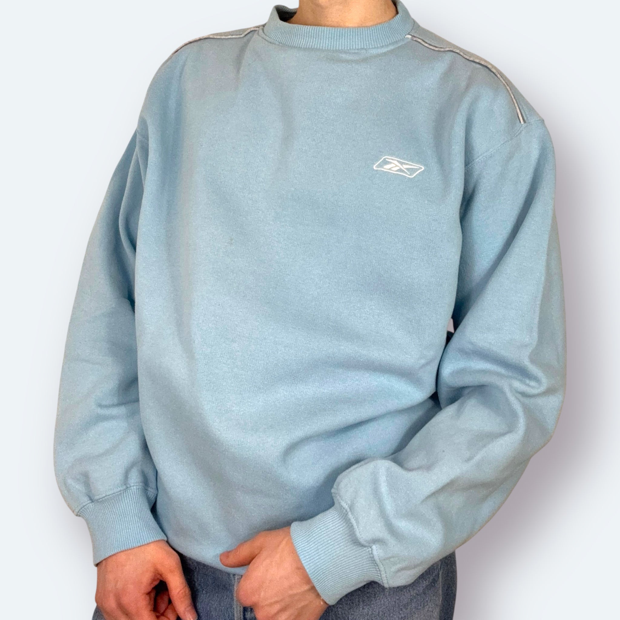 Reebok 2000s Y2K Sweater Hellblau M - Vinverse