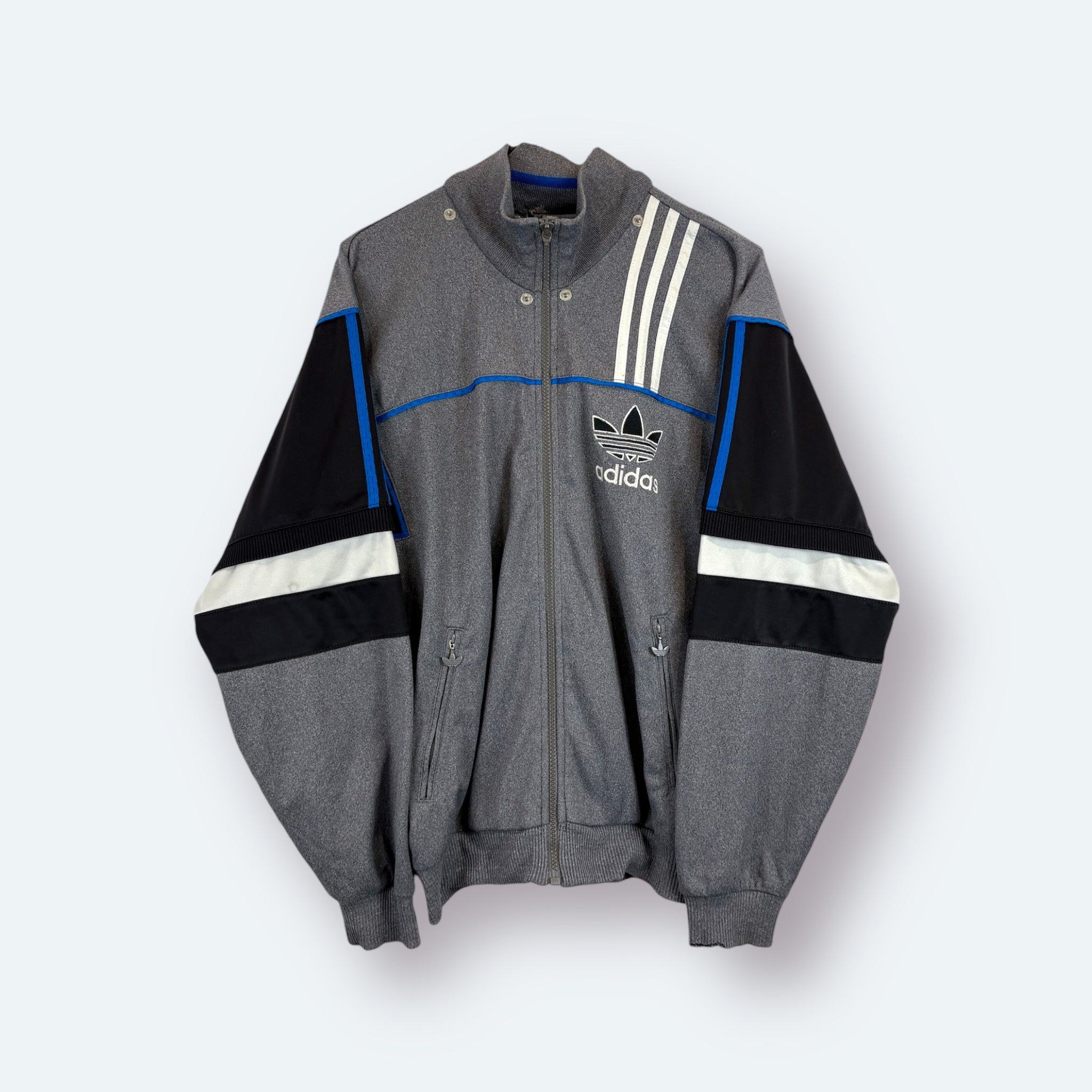 Adidas - Vinverse