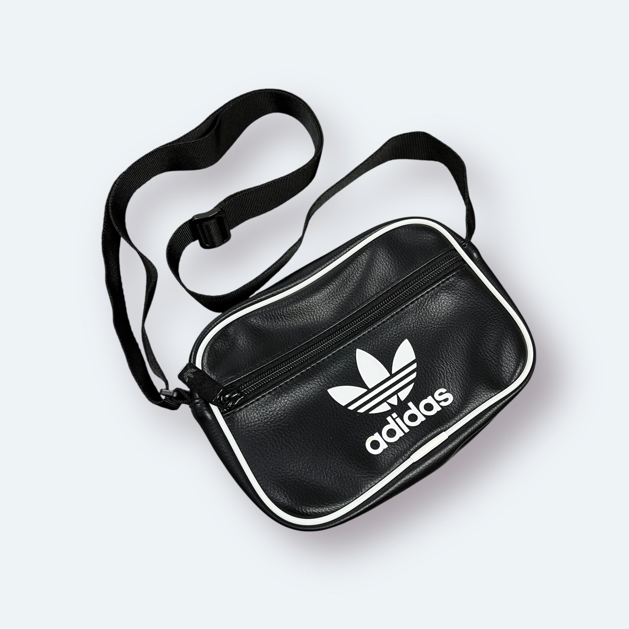 Adidas - Vinverse