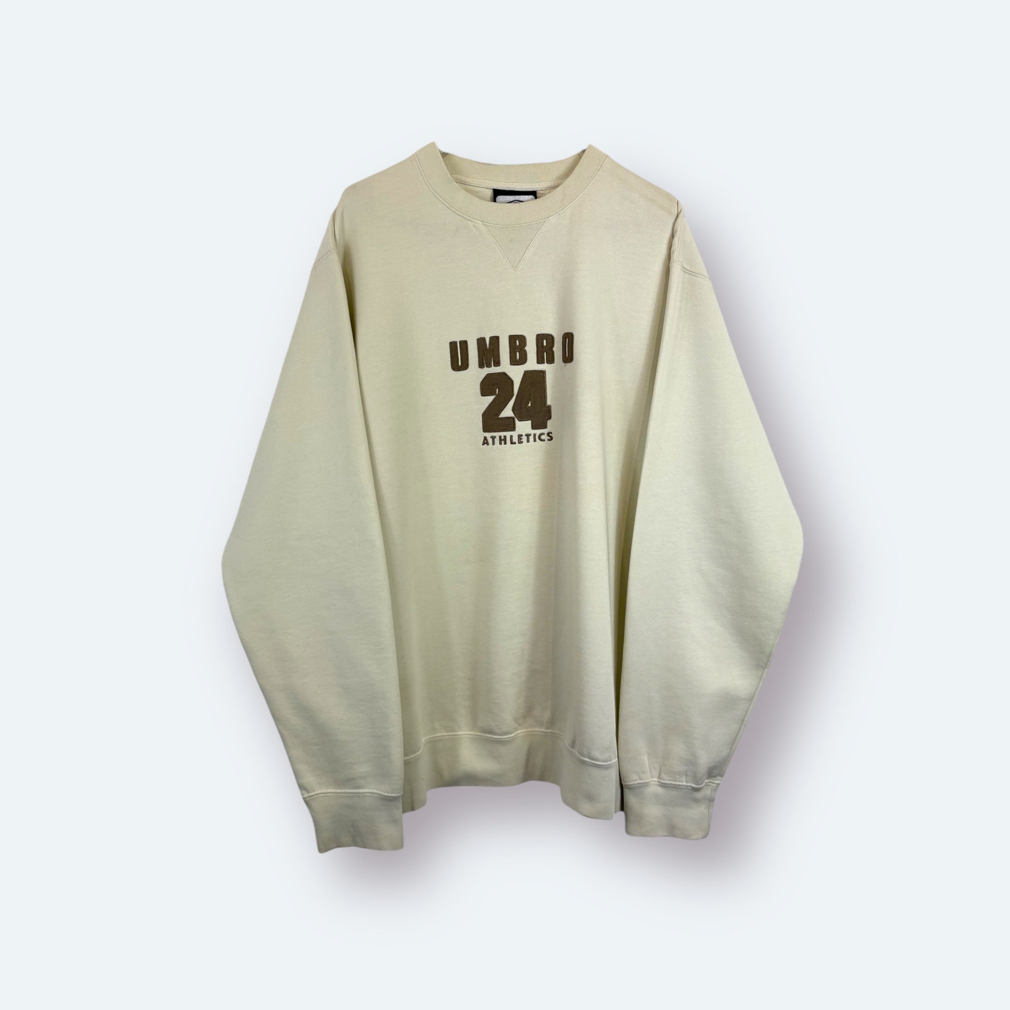 Umbro 90s Vintage Sweater Beige XL - Vinverse