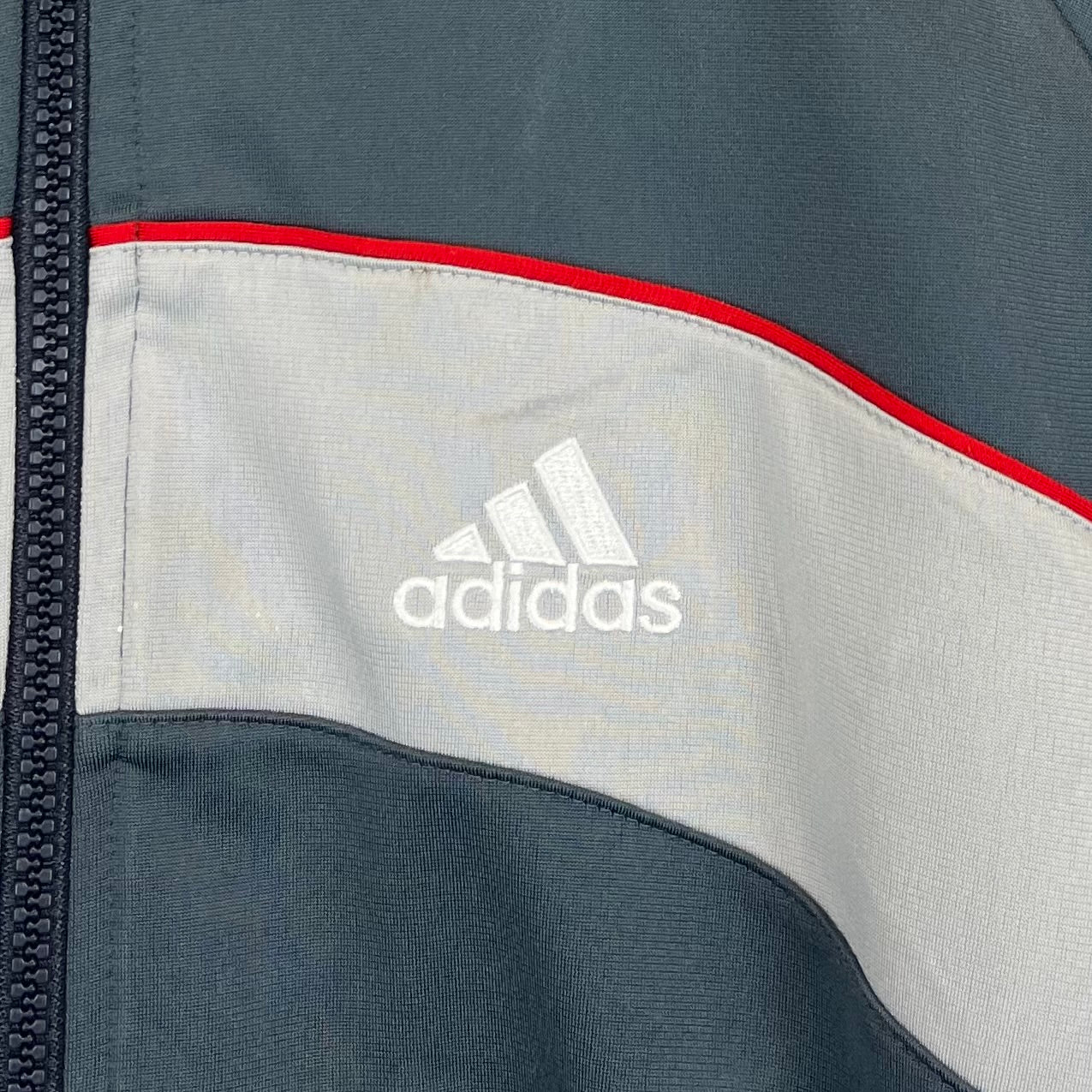 Adidas 2000er Trainingsjacke mit Rückenstick Grau M - Vinverse