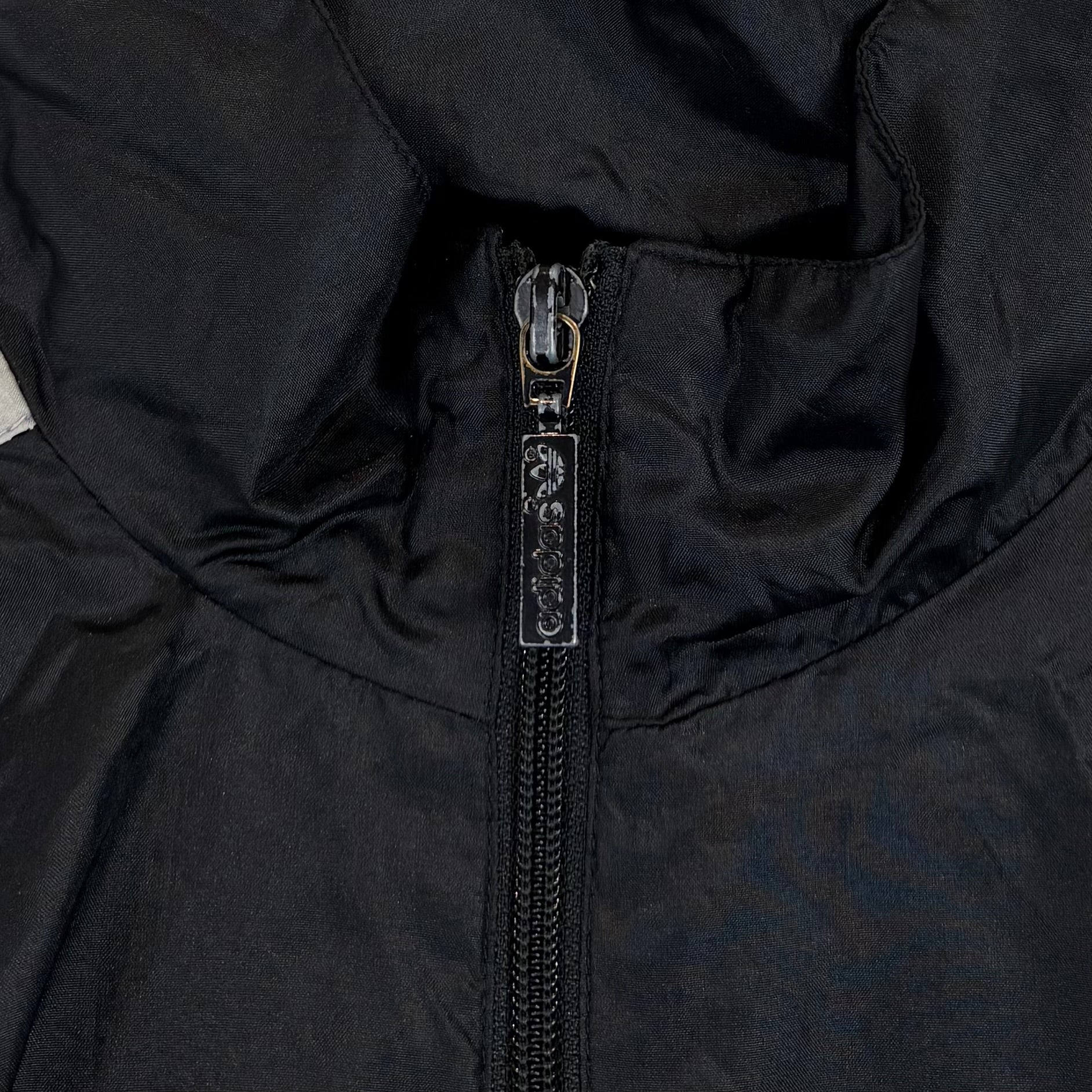 Adidas - Vinverse