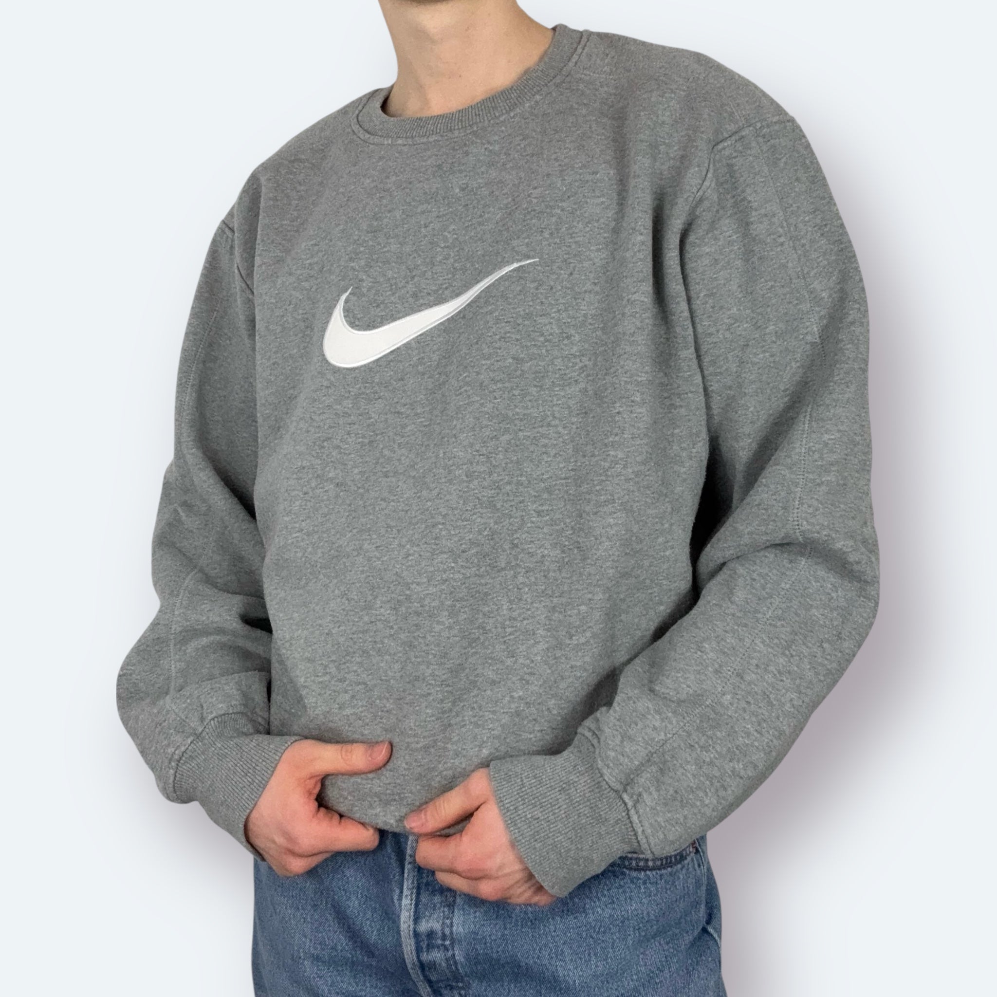 Nike 2000s Y2K Sweater Center Swoosh Grau XL - Vinverse