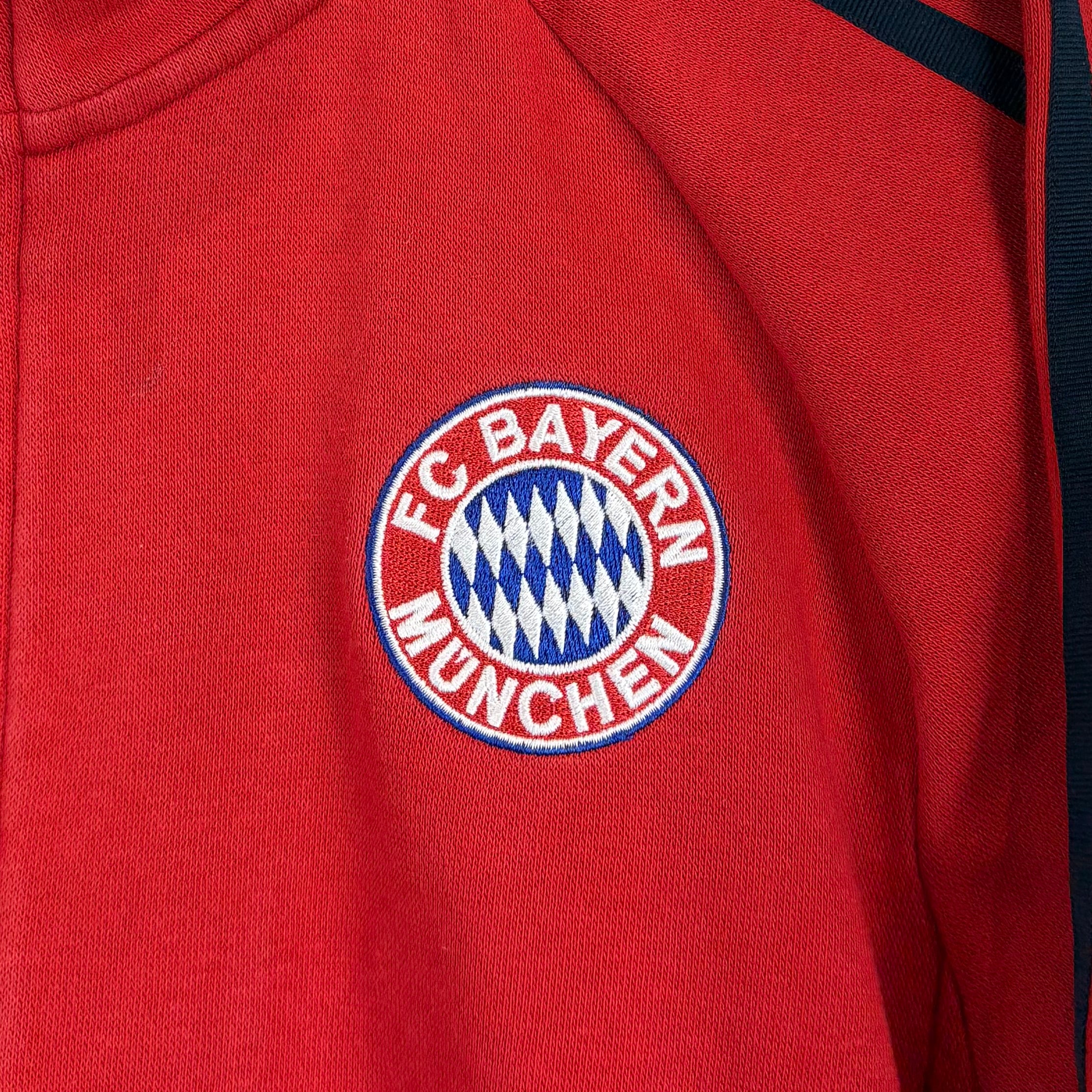 Adidas - Vorderseite vergessen - Vinverse