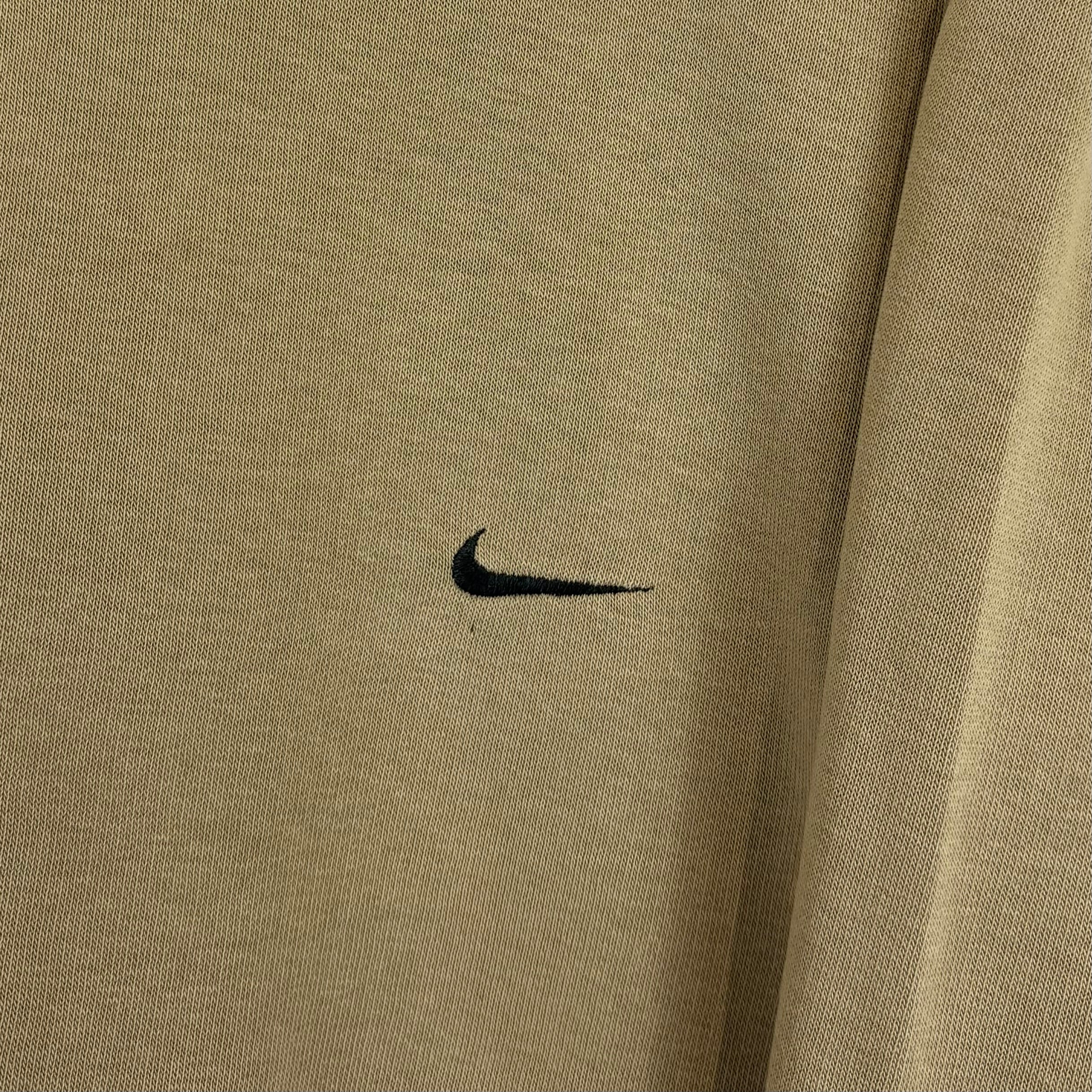 Nike 2000s Sweater Beige L - Vinverse