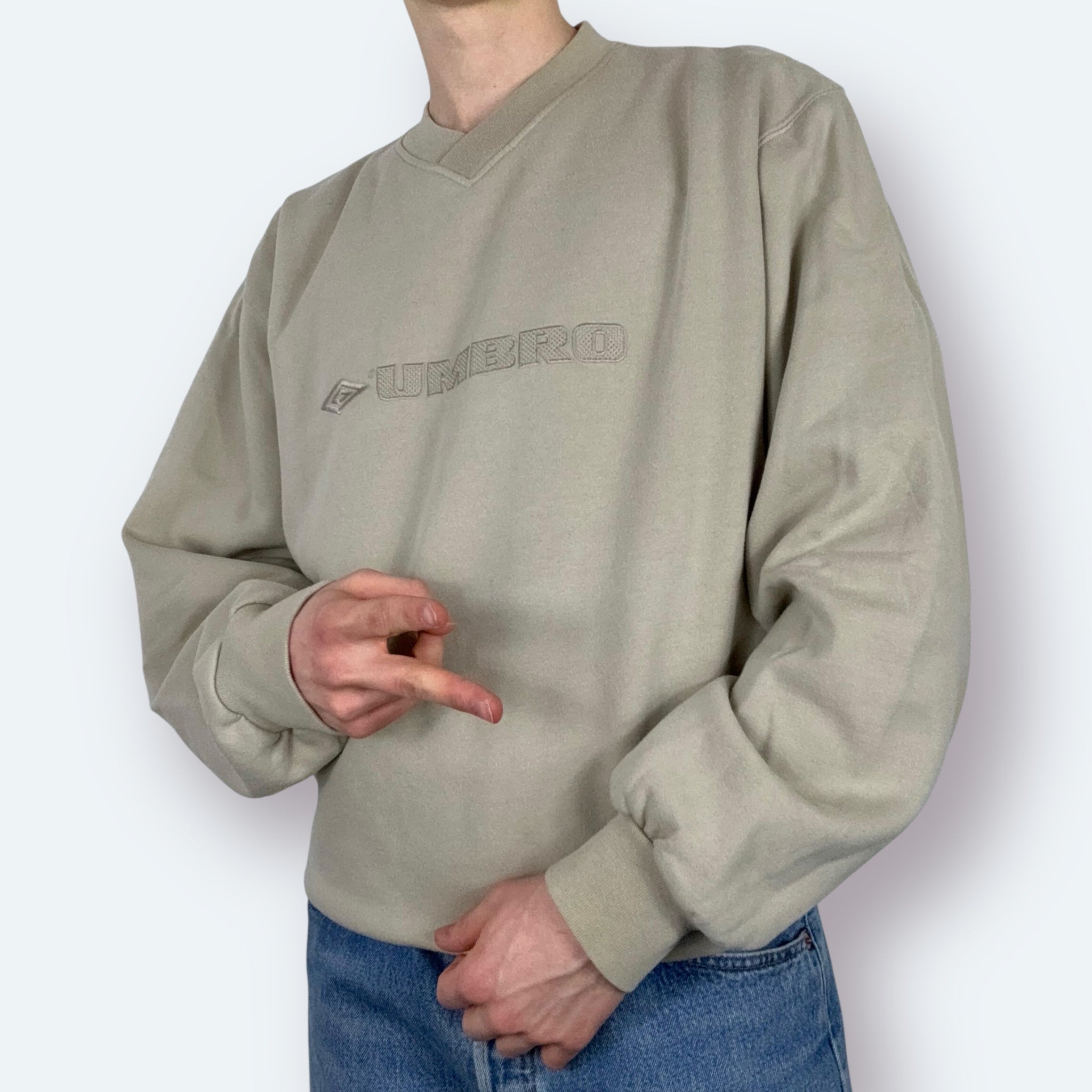 Umbro 90s Vintage Sweater Beige XL - Vinverse