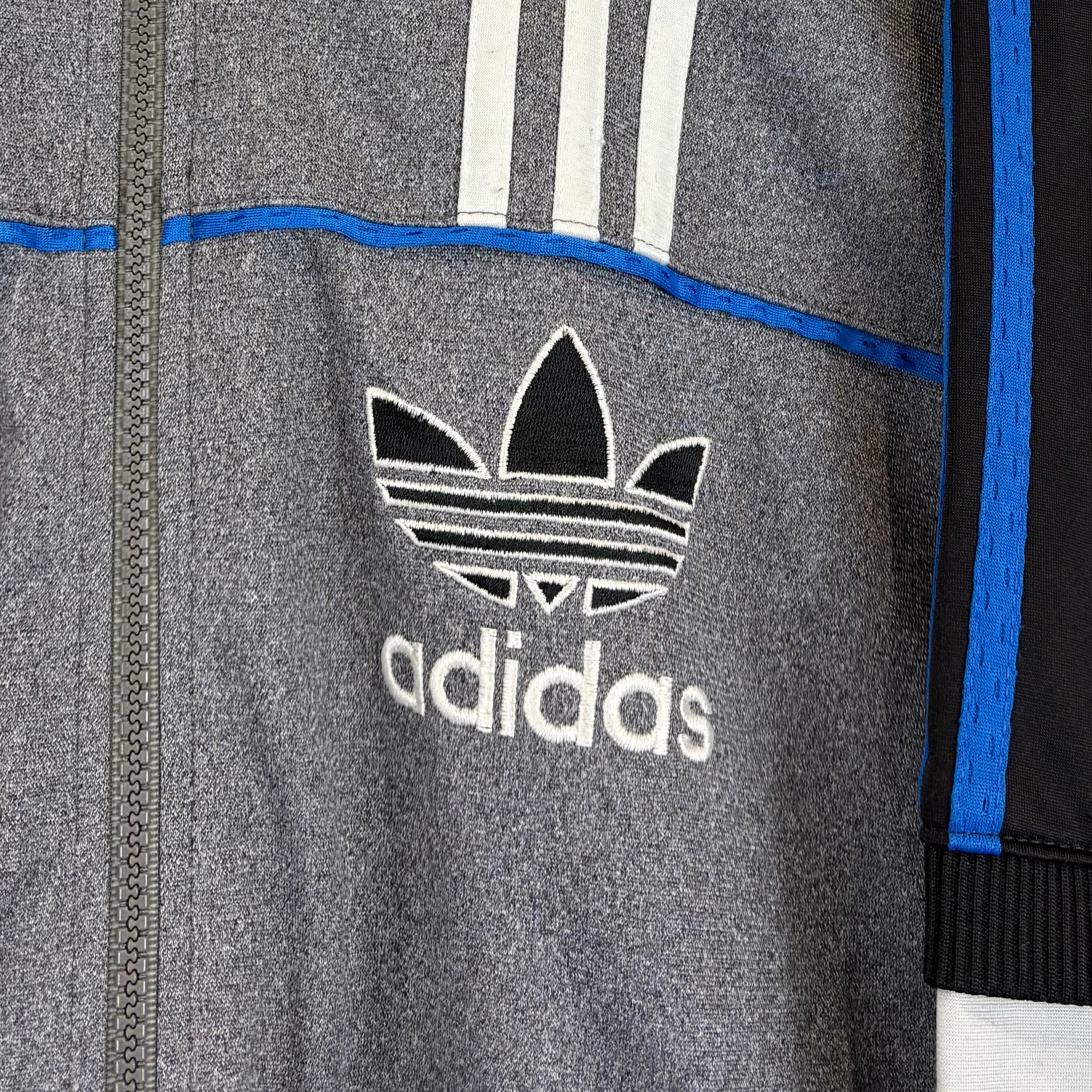 Adidas - Vinverse