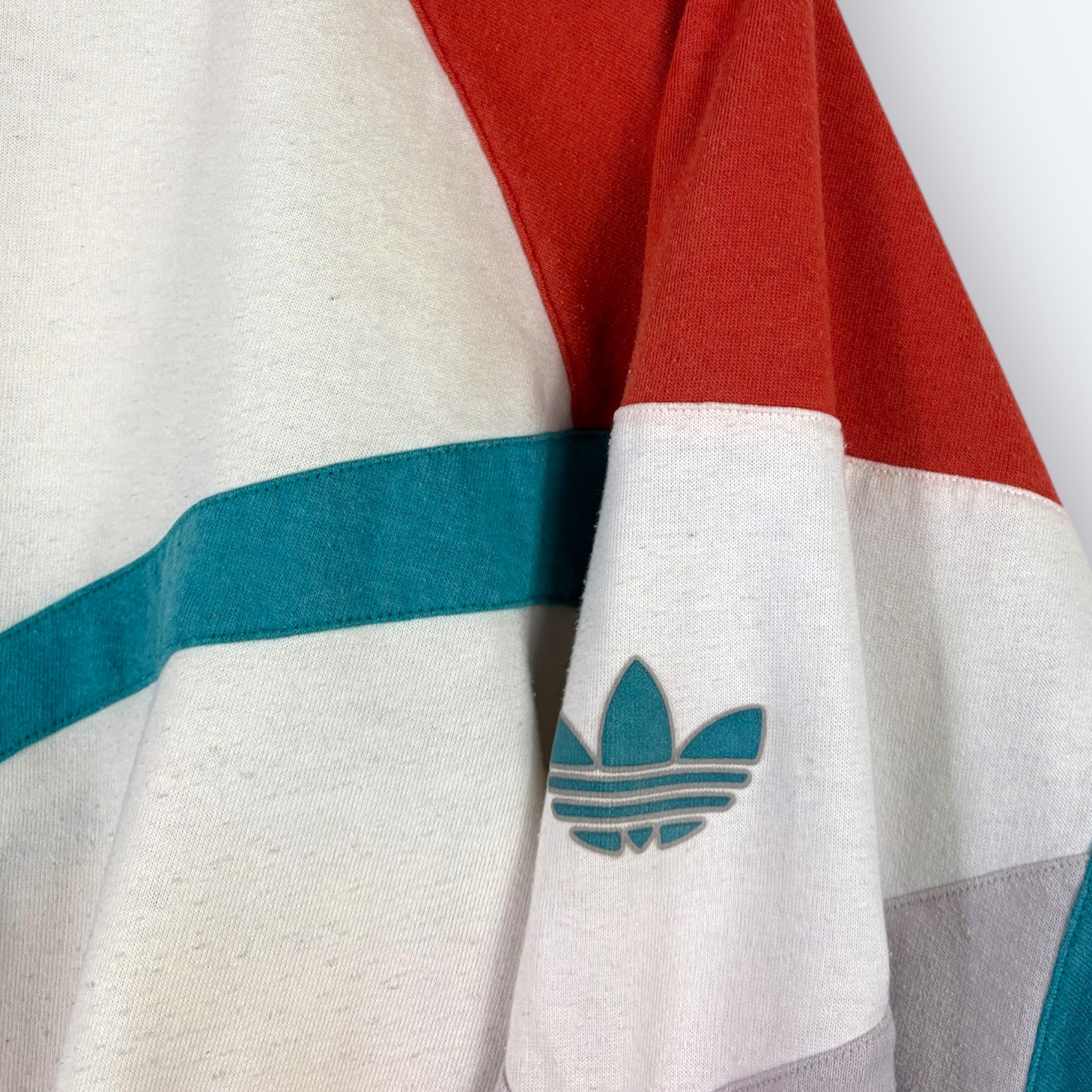 Adidas - Vinverse