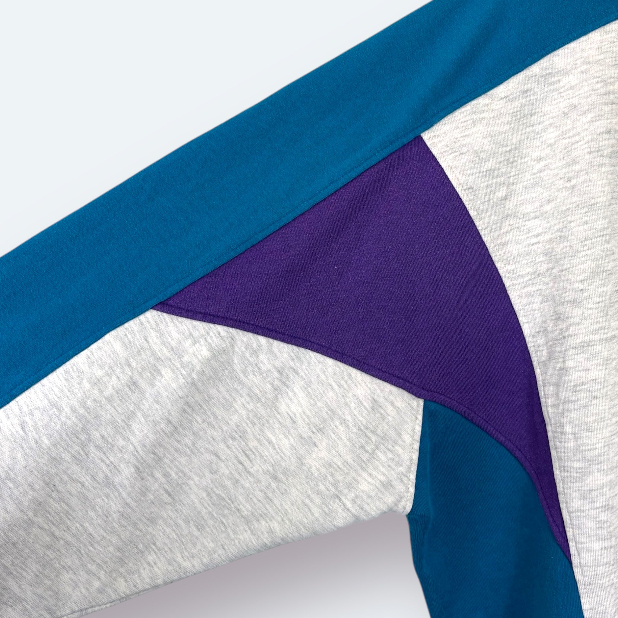Puma 90s Vintage Sweater Grau Türkis Lila XL - Vinverse