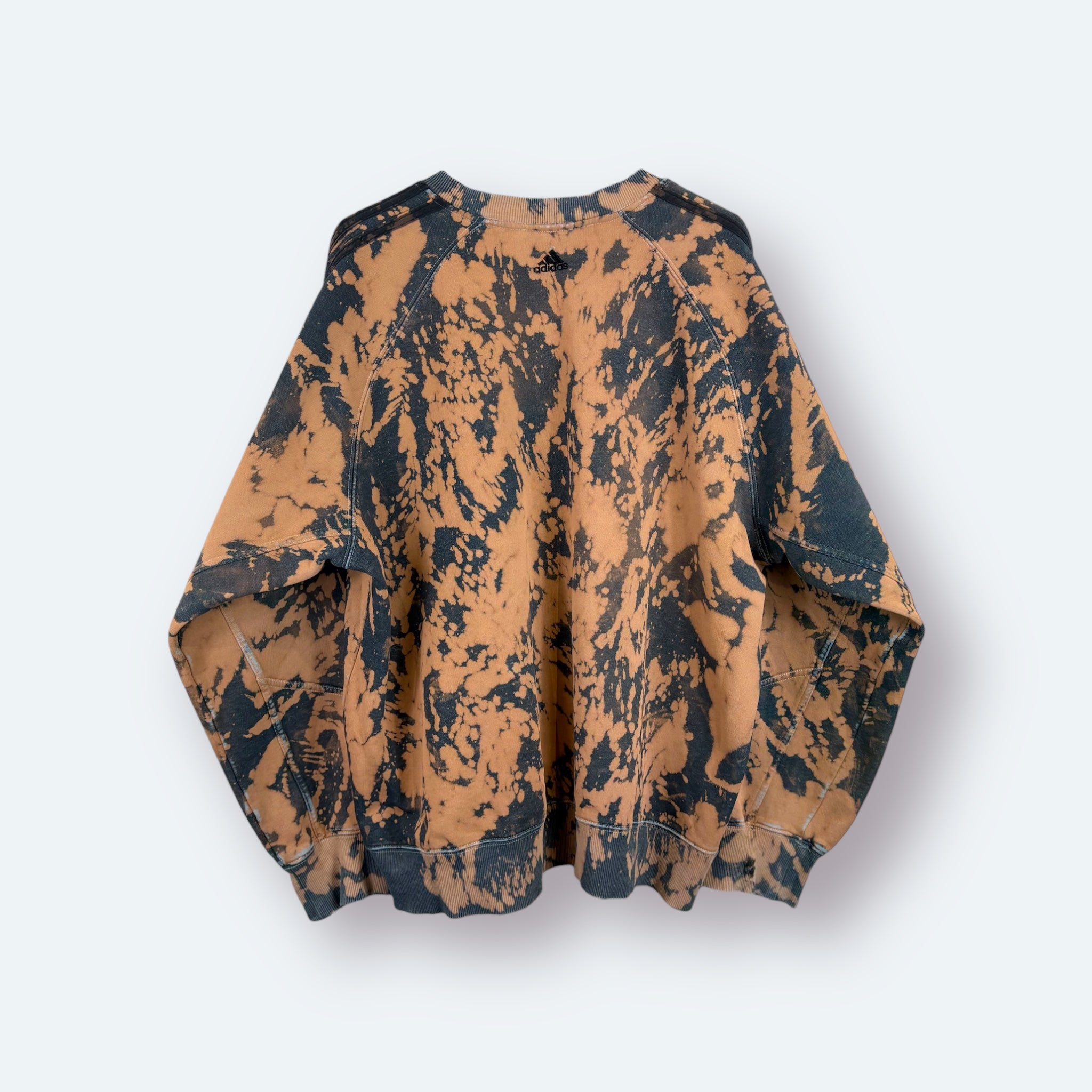 Adidas - Vinverse