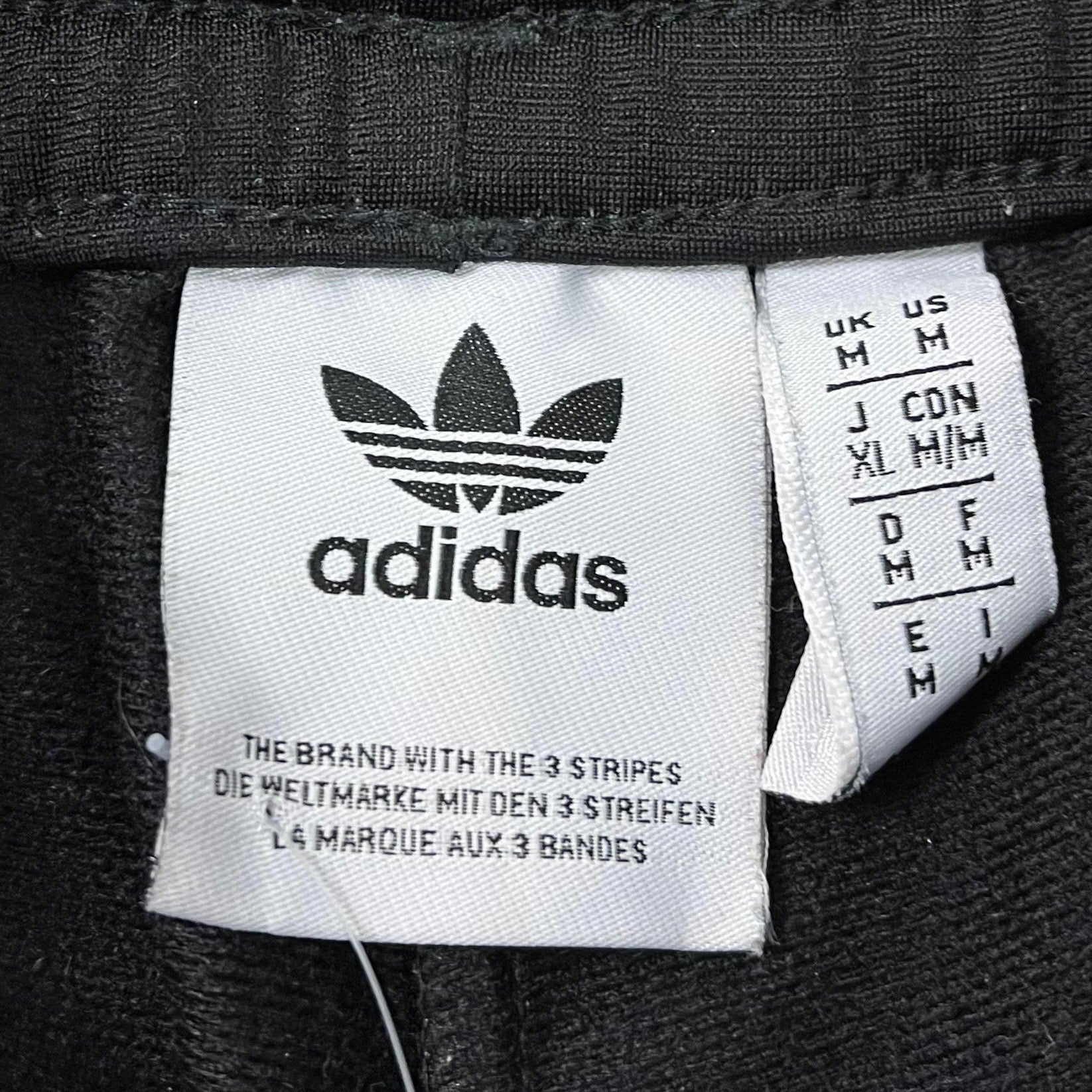 Adidas - Vinverse