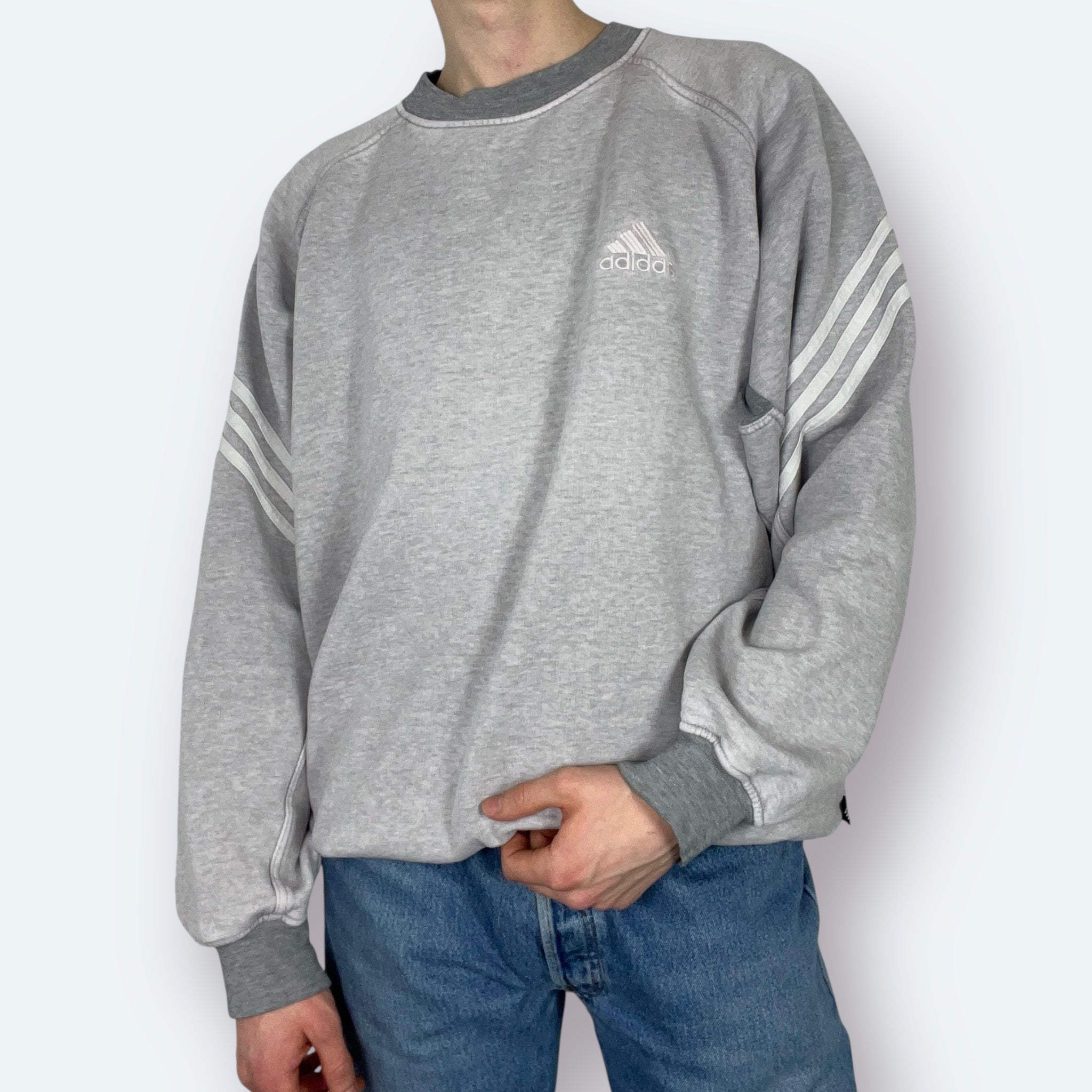Adidas Y2K Sweater Grau aus 2000 M - Vinverse
