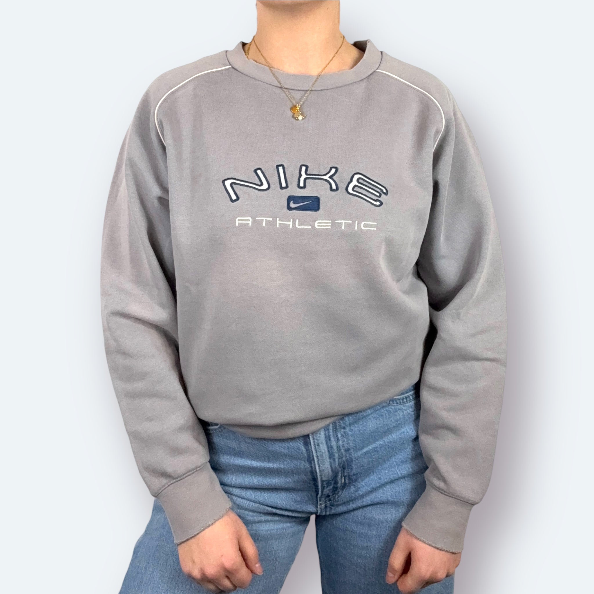 Nike 2000s Y2K Sweater Grau S - Vinverse