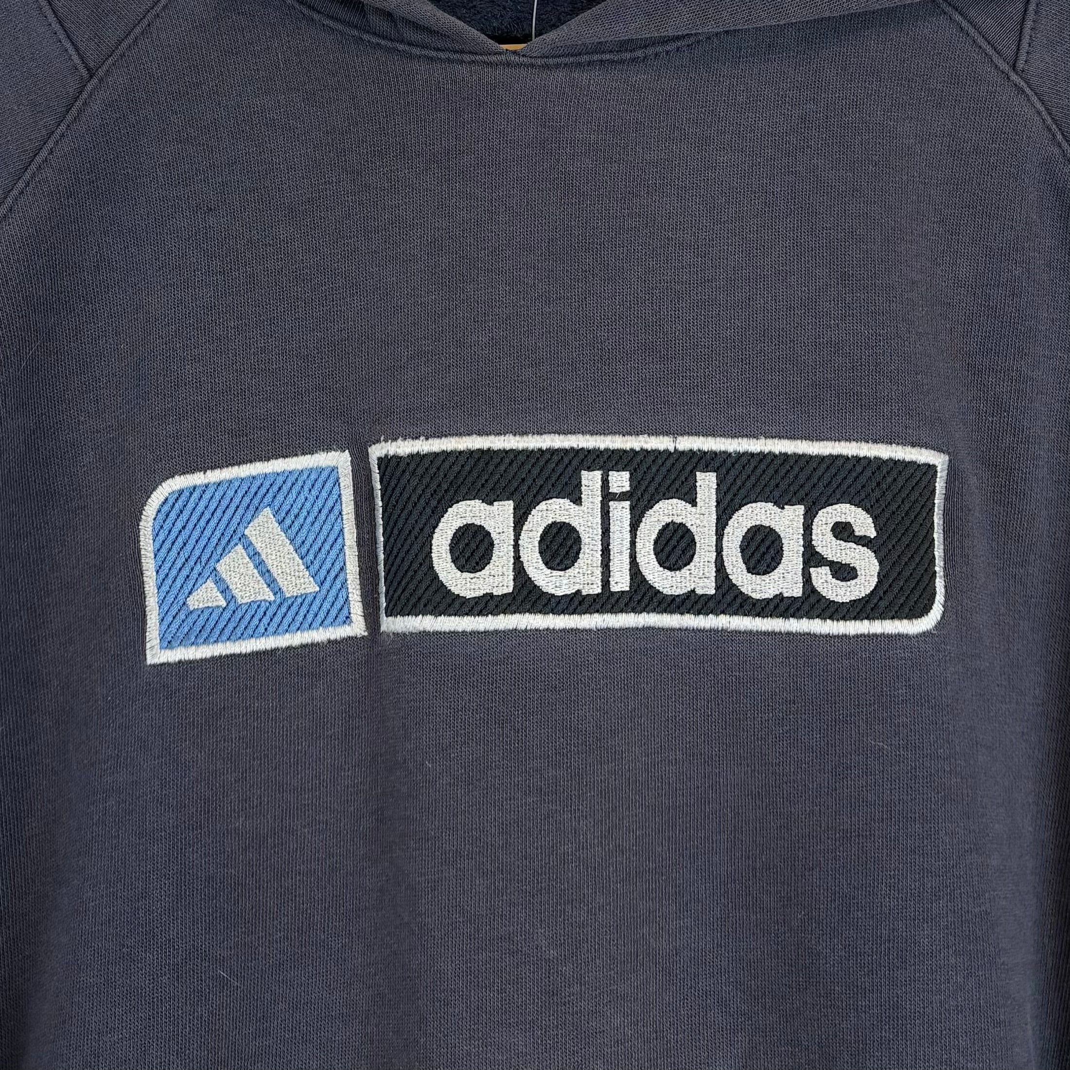 Adidas - Vinverse