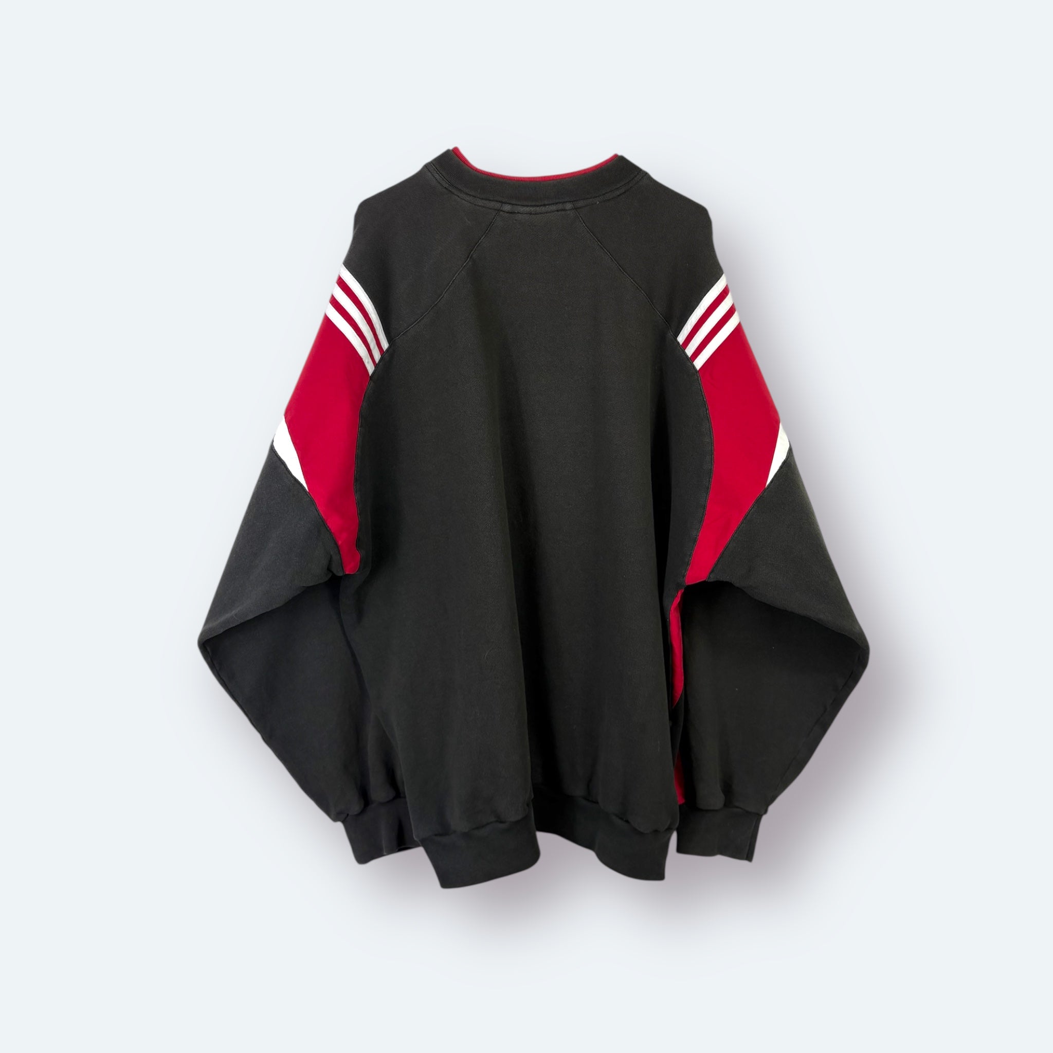 Adidas - Vinverse