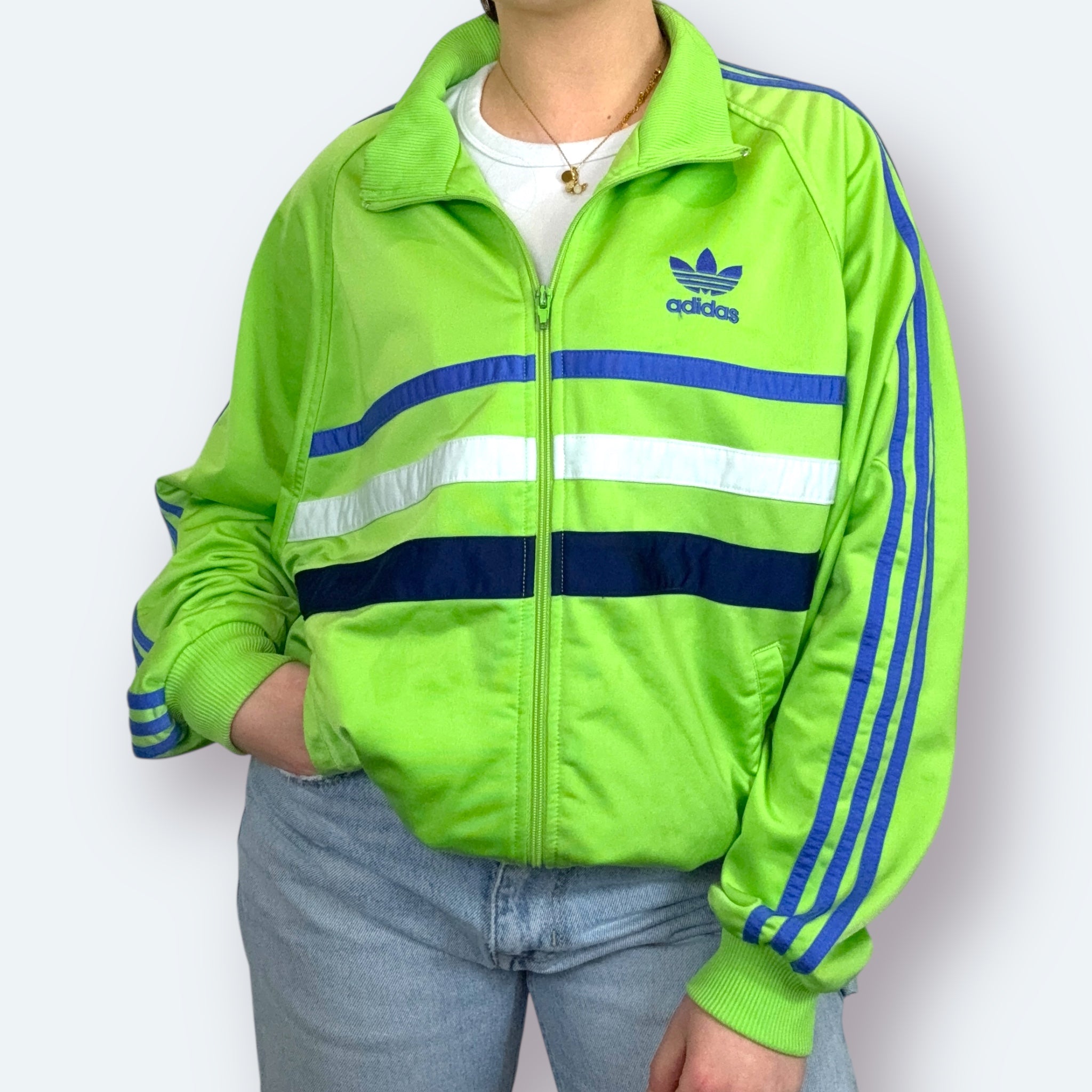 Adidas - Dreckig an den Ärmeln - Vinverse