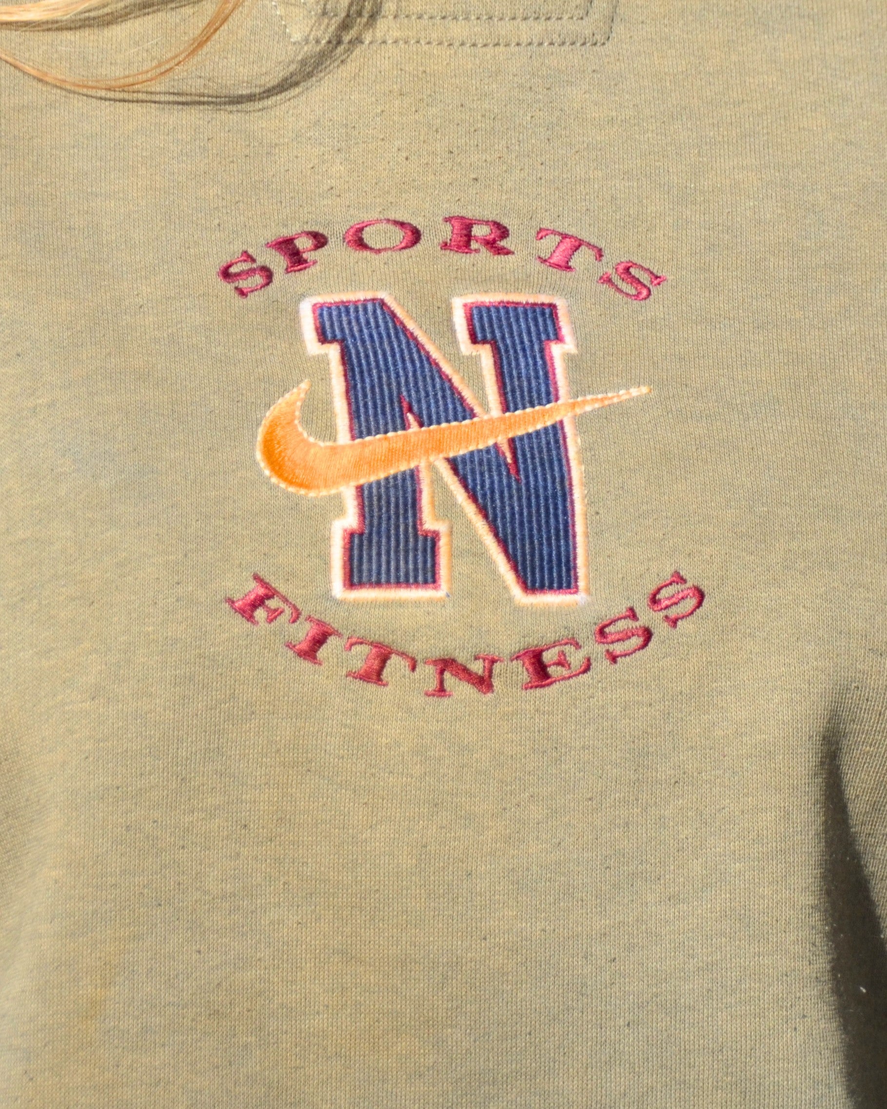 Nike_Vintage_Hoodie_90s_Khaki
