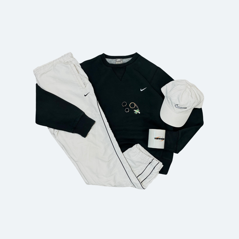 3-5 Pieces Vintage Mystery Box - Vinverse