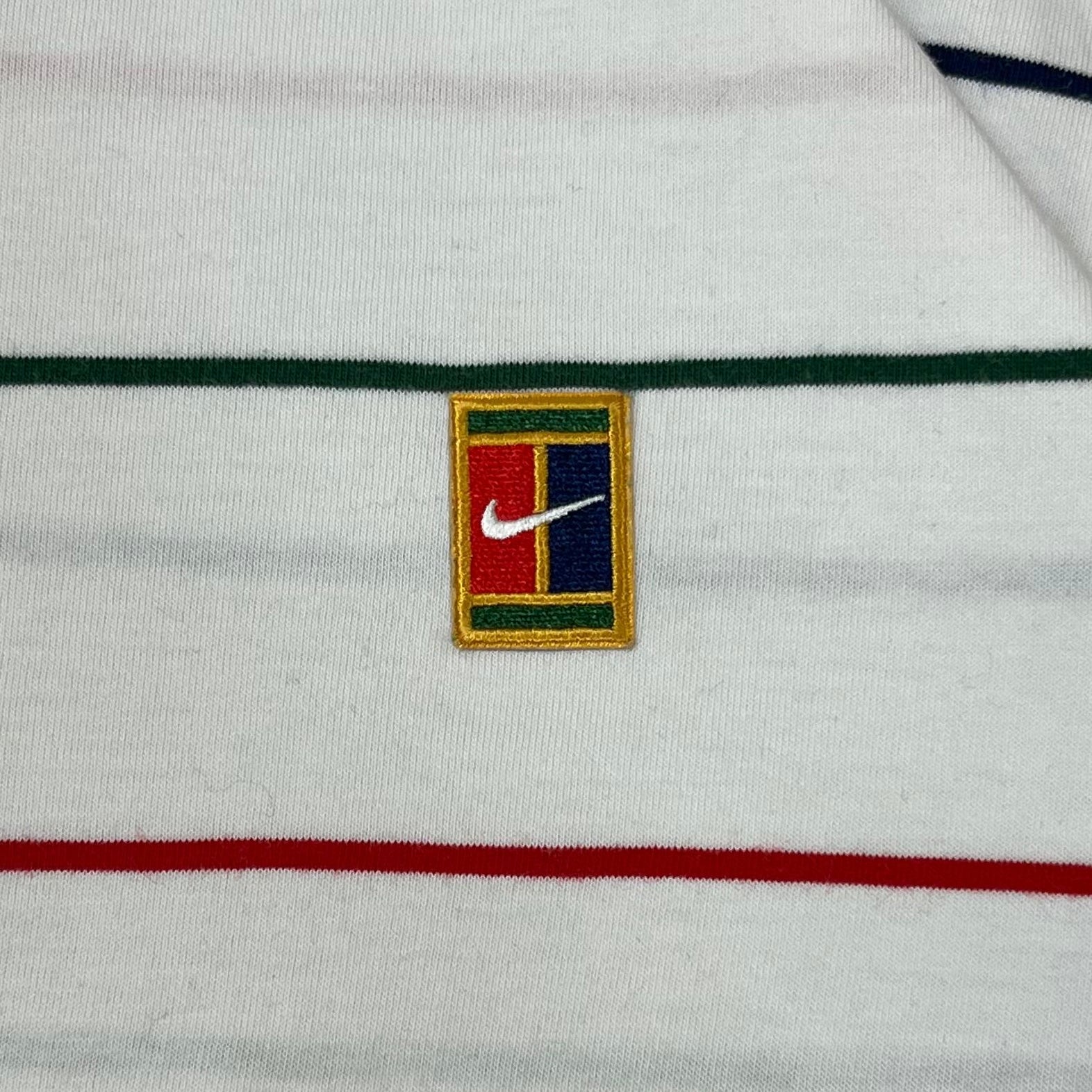 Nike Vintage T-Shirt Gestreift Weiß S - Vinverse