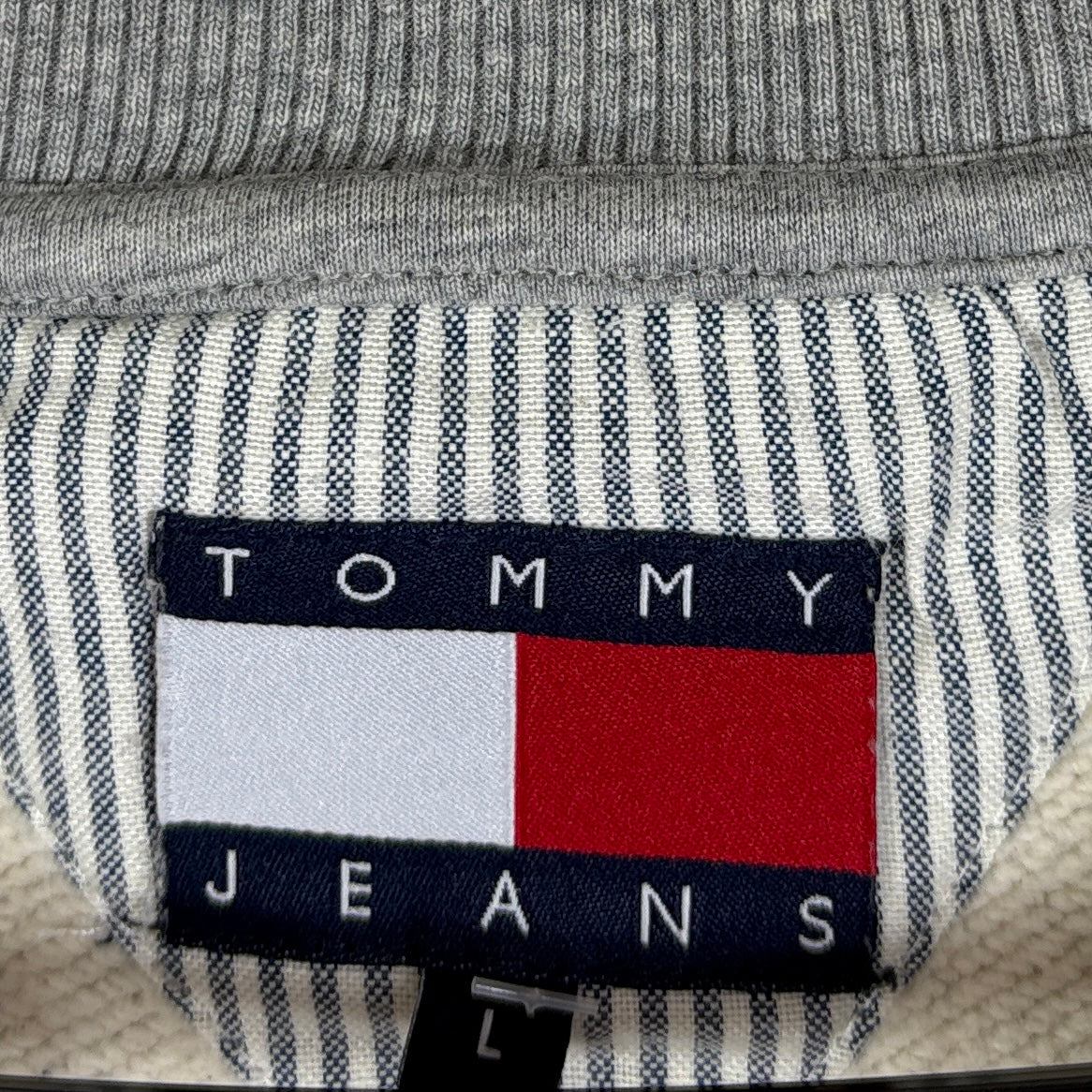 Tommy Jeans Vintage Sweater Big Logo Grau L - Vinverse