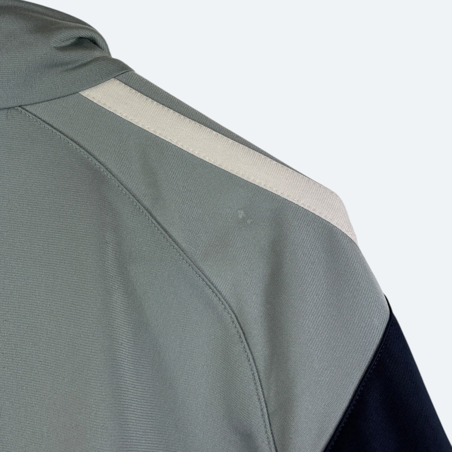 Adidas Trainingsjacke 2003 Grau M - Vinverse