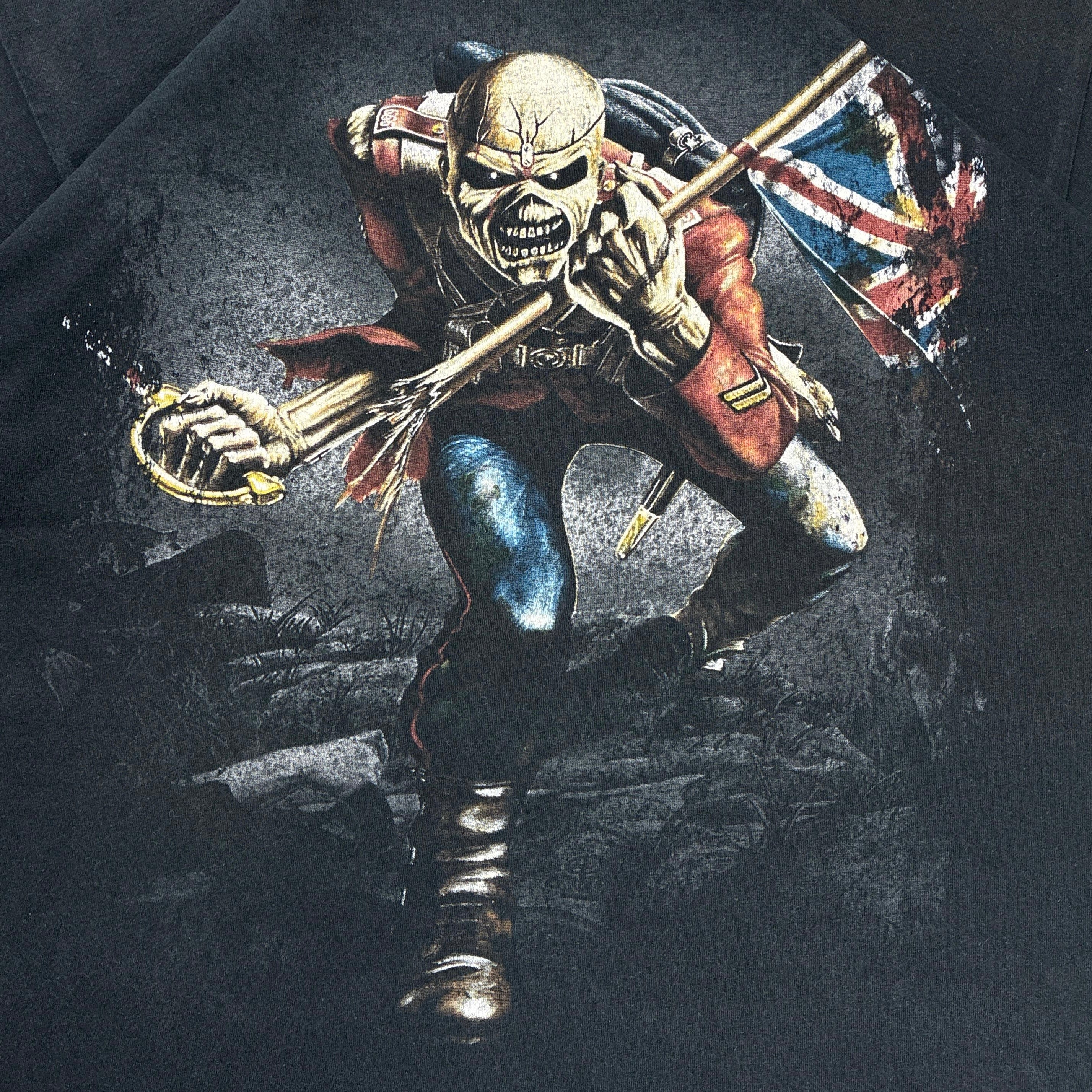 Gildan Vintage Shirt Iron Maiden Schwarz XXL - Vinverse
