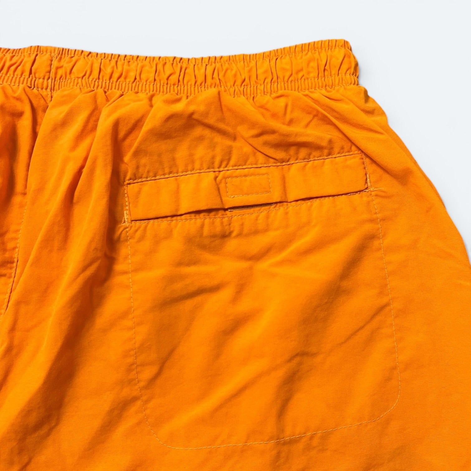 Nike Vintage Shorts 90s Orange L - Vinverse
