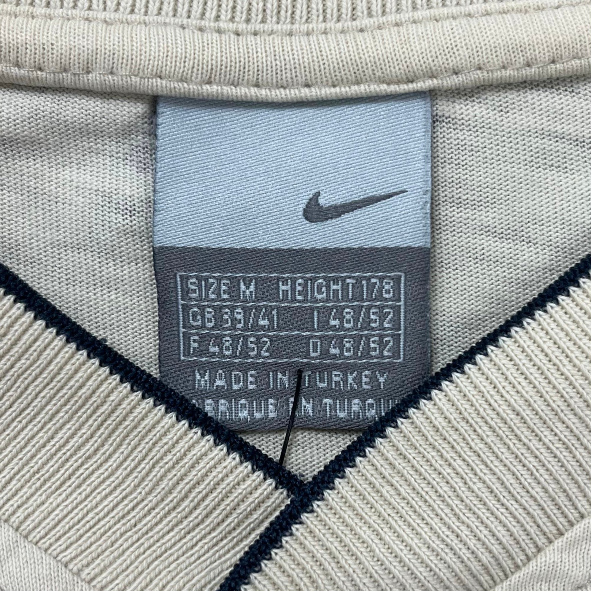 Nike Vintage T-Shirt Creme M - Vinverse