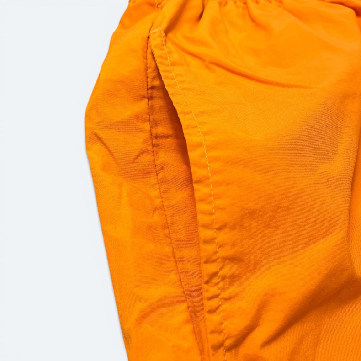 Nike Vintage Shorts 90s Orange L - Vinverse