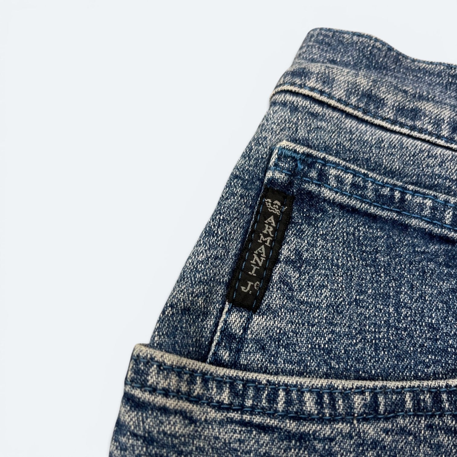 Armani Jeans Blau 30 - Vinverse