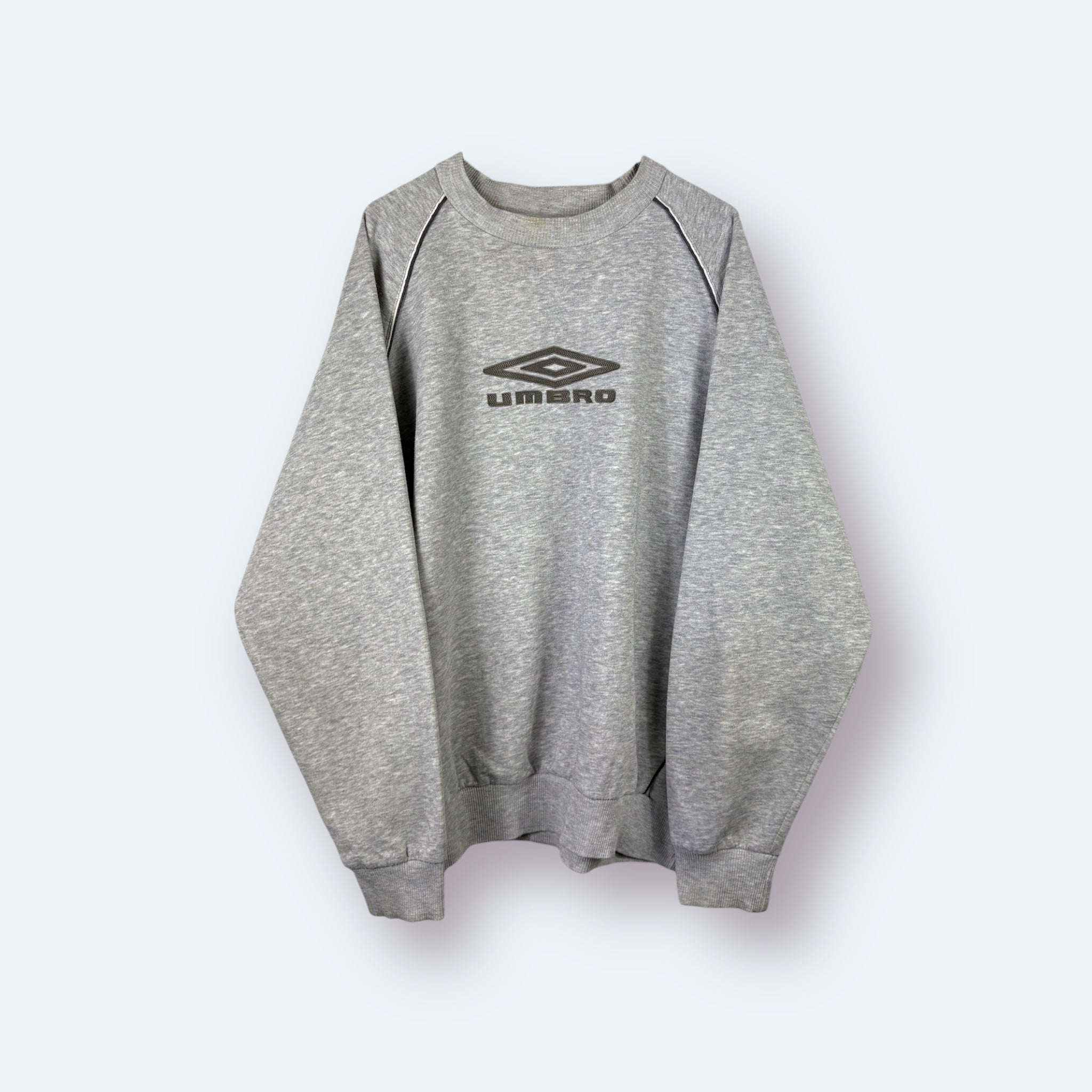 Umbro Vintage Sweater Grau XXL (FRECKIG?) - Vinverse