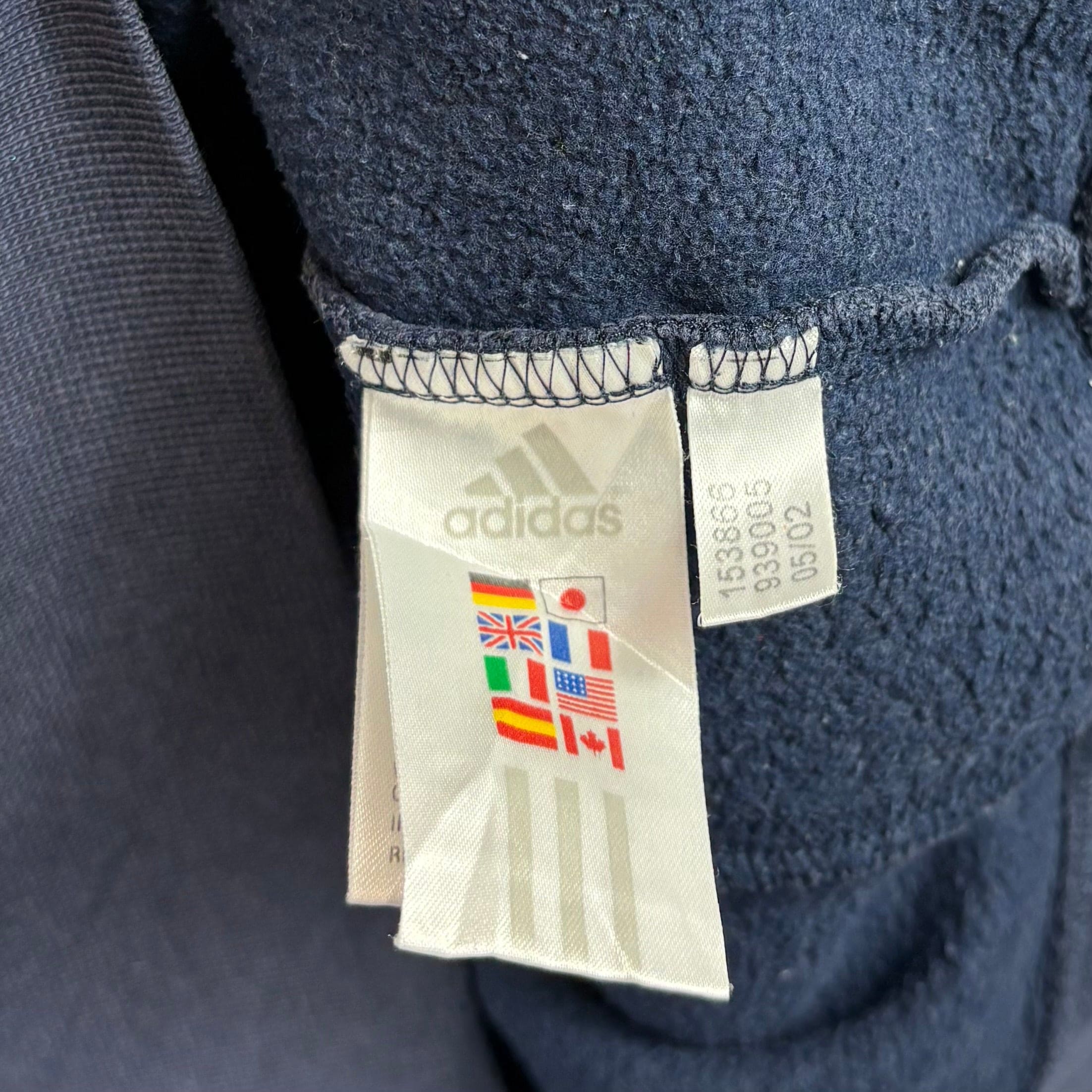 Adidas 2002 Big Logo Sweater Washed Blau L - Vinverse