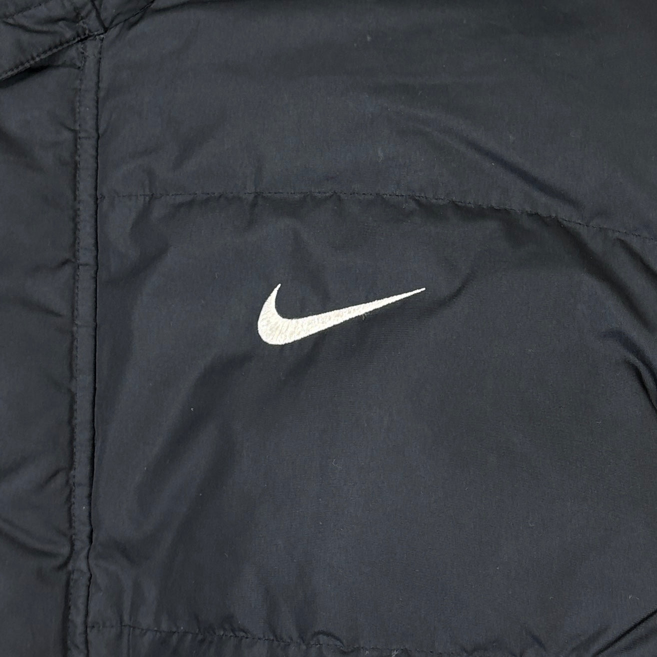 Nike Vintage Puffer Jacke Schwarz M – Foto 2